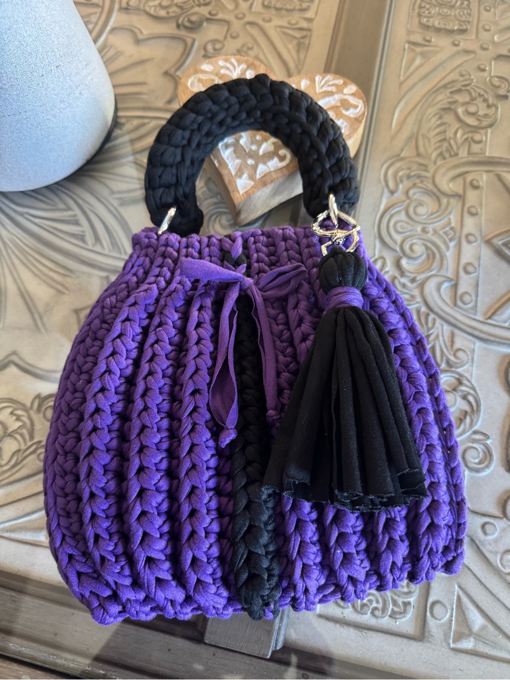 New Bonita Bolso Handmade Handwoven Purple and Black Crochet Tote Bag